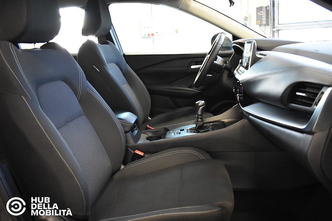 NISSAN Qashqai MHEV 140 CV Acenta